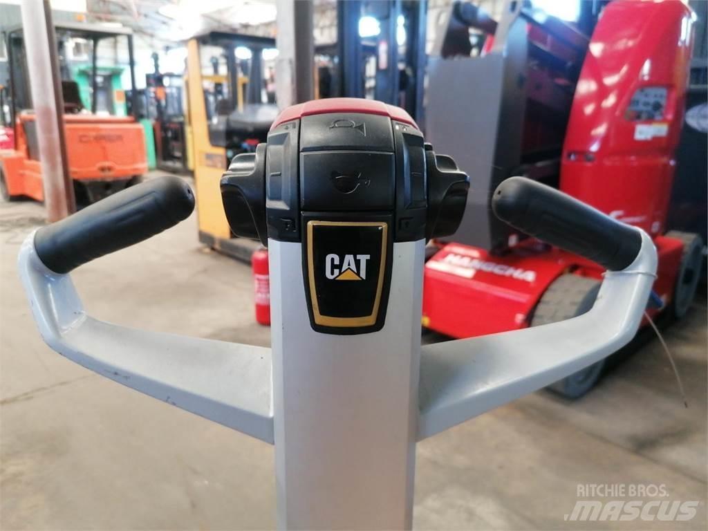 CAT NPP20N2 Wózki widłowe unoszące z dyszlem