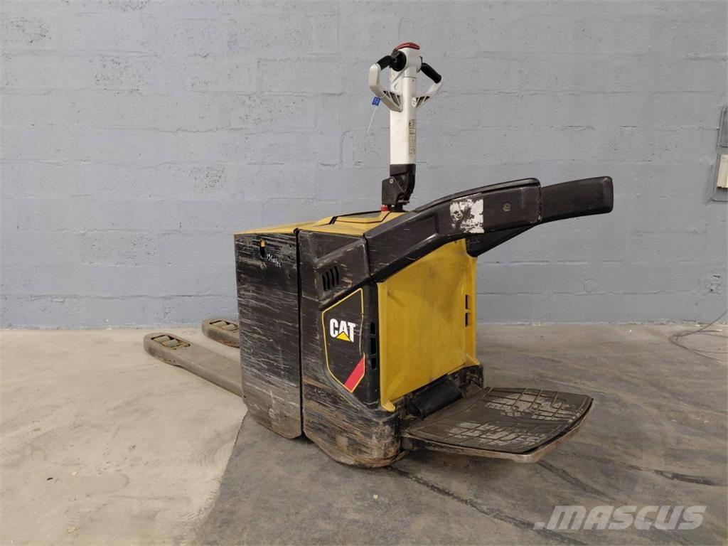 CAT NPV20N2 Samojezdne maszyny do załadunku