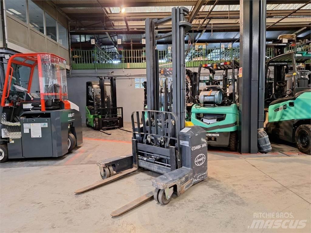 Combilift WR4 Wózki widłowe unoszące z dyszlem