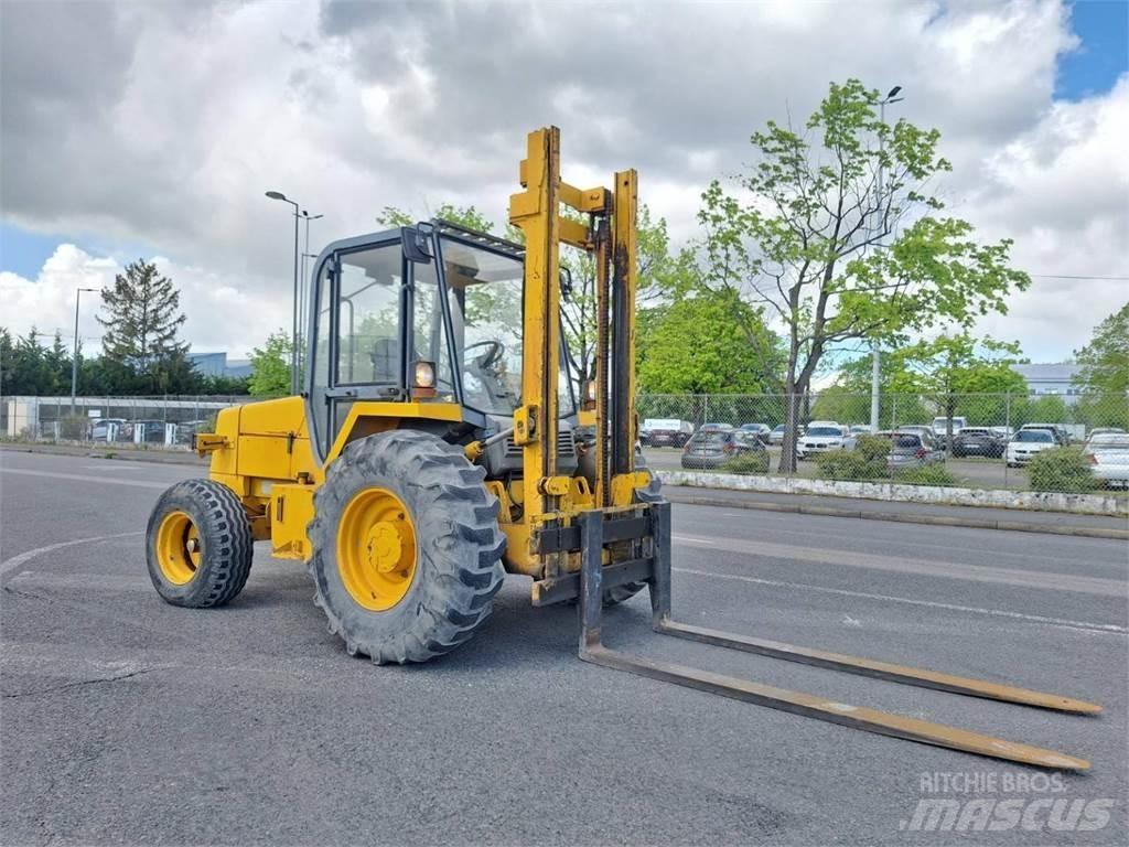 JCB 930-2 Wózki widłowe terenowe