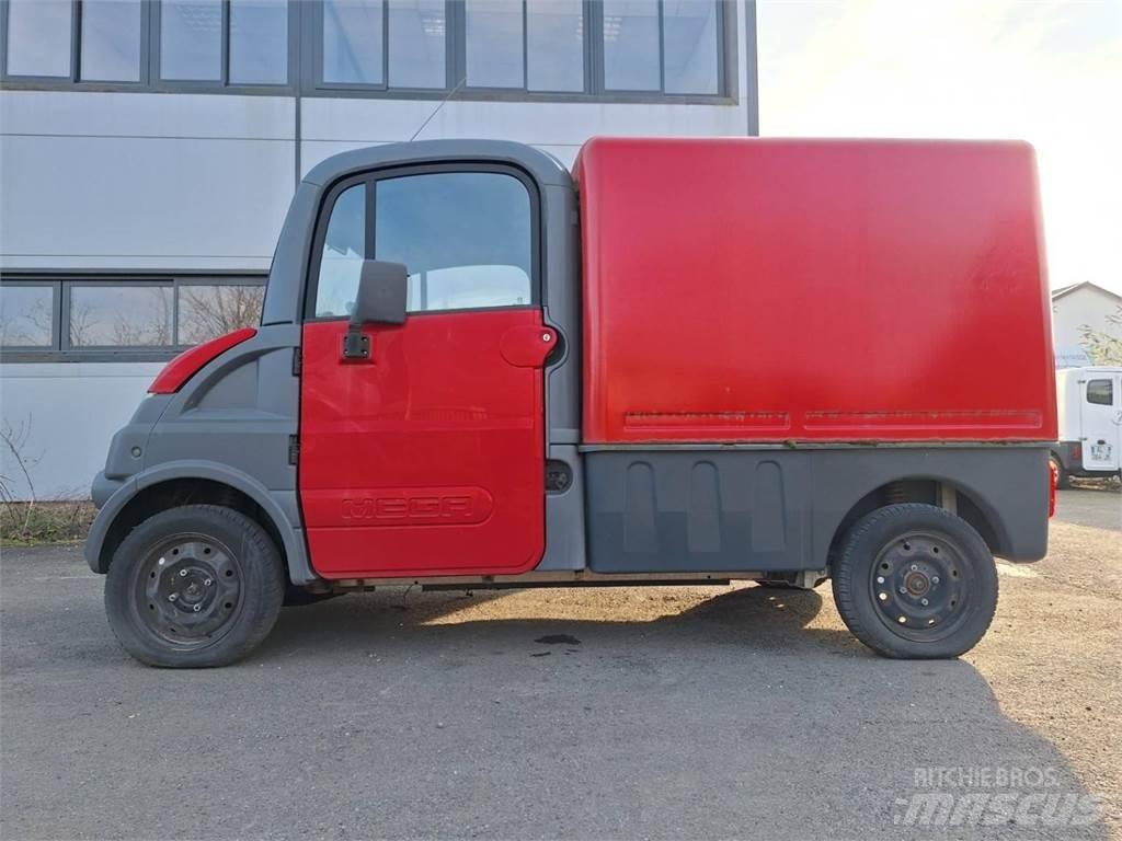Mega MULTITRUCK Samochody ciężarowe ze skrzynią zamkniętą