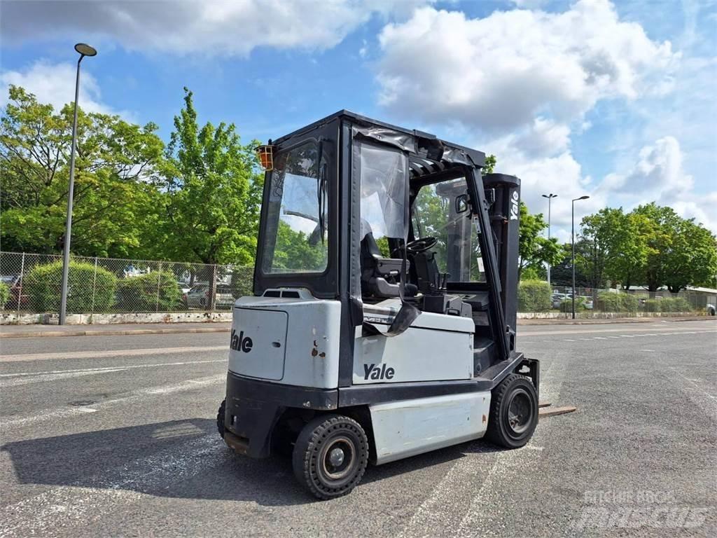 Yale ERP30 Wózki widłowe inne