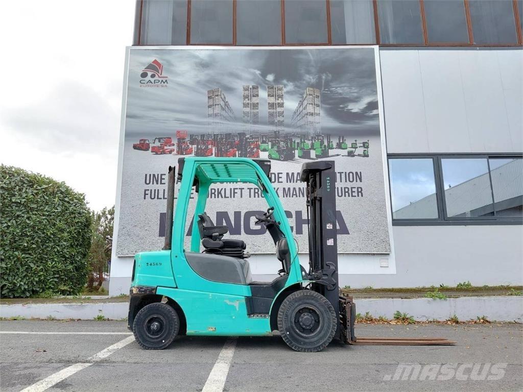 Yale GDP25VX Wózki widłowe inne