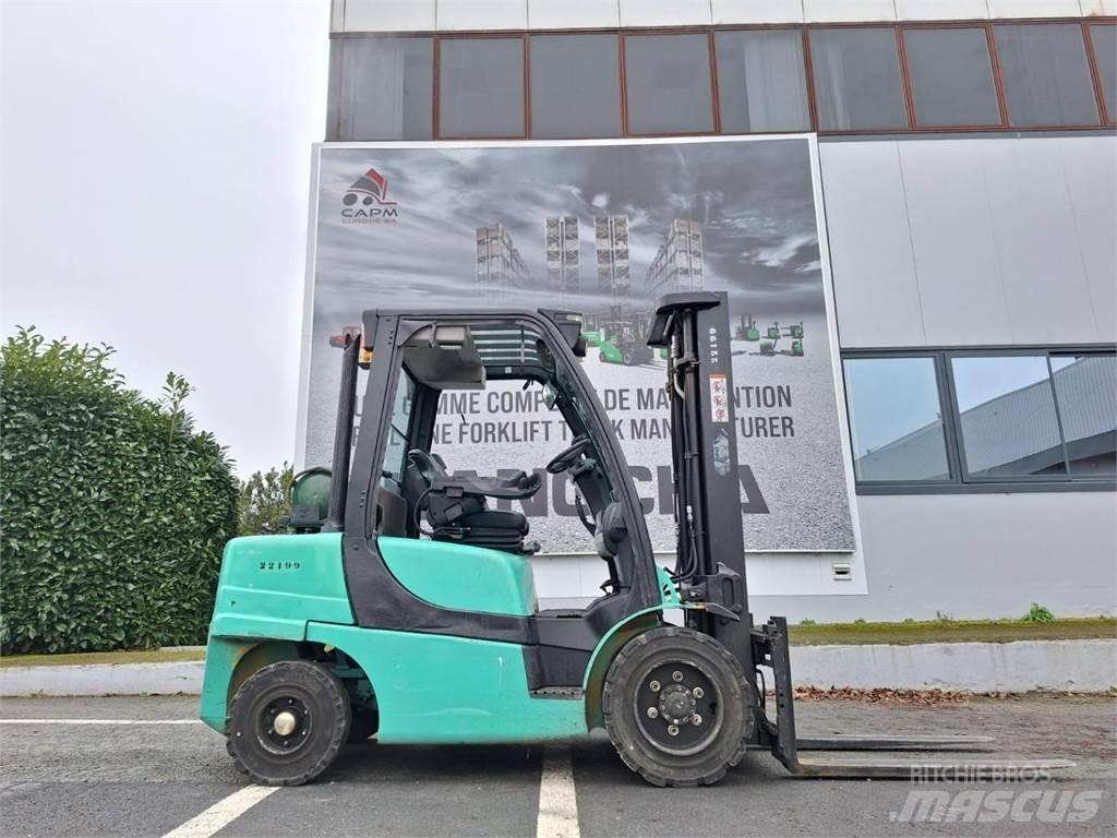 Yale GLP35VX Wózki widłowe inne