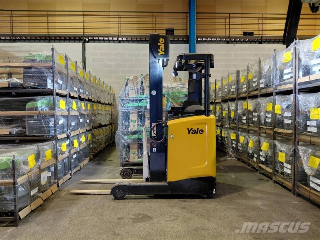 Yale MR10E Wózki widłowe wysokiego składowania