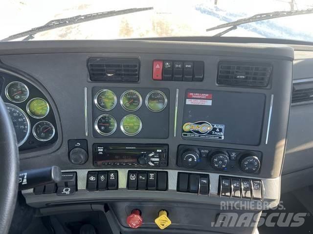 Kenworth T680 Inne