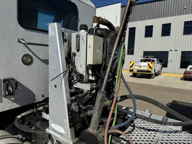 Kenworth T880 Inne