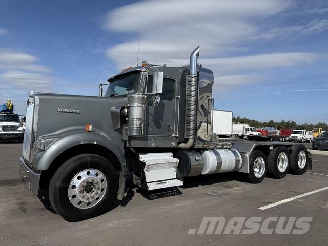 Kenworth W900 Inne
