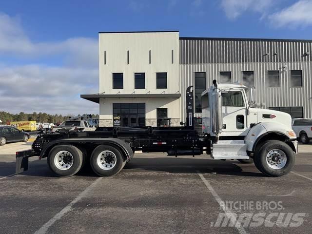 Peterbilt 348 Inne
