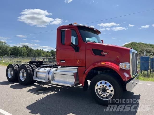 Peterbilt 567 Inne