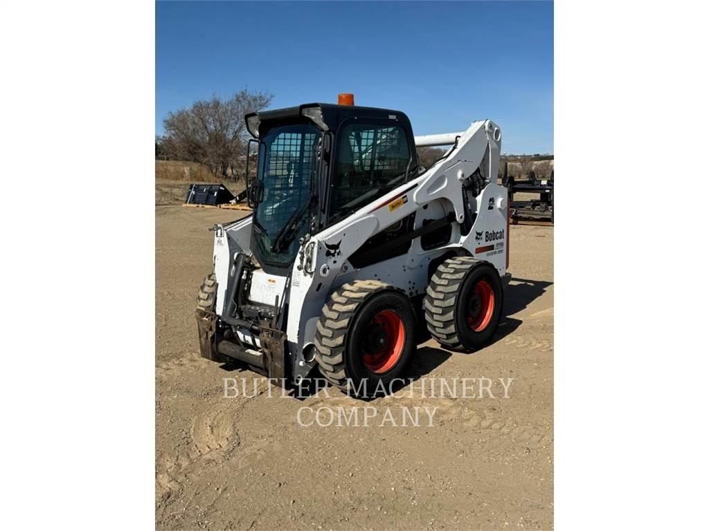 Bobcat A770 Ładowarki burtowe