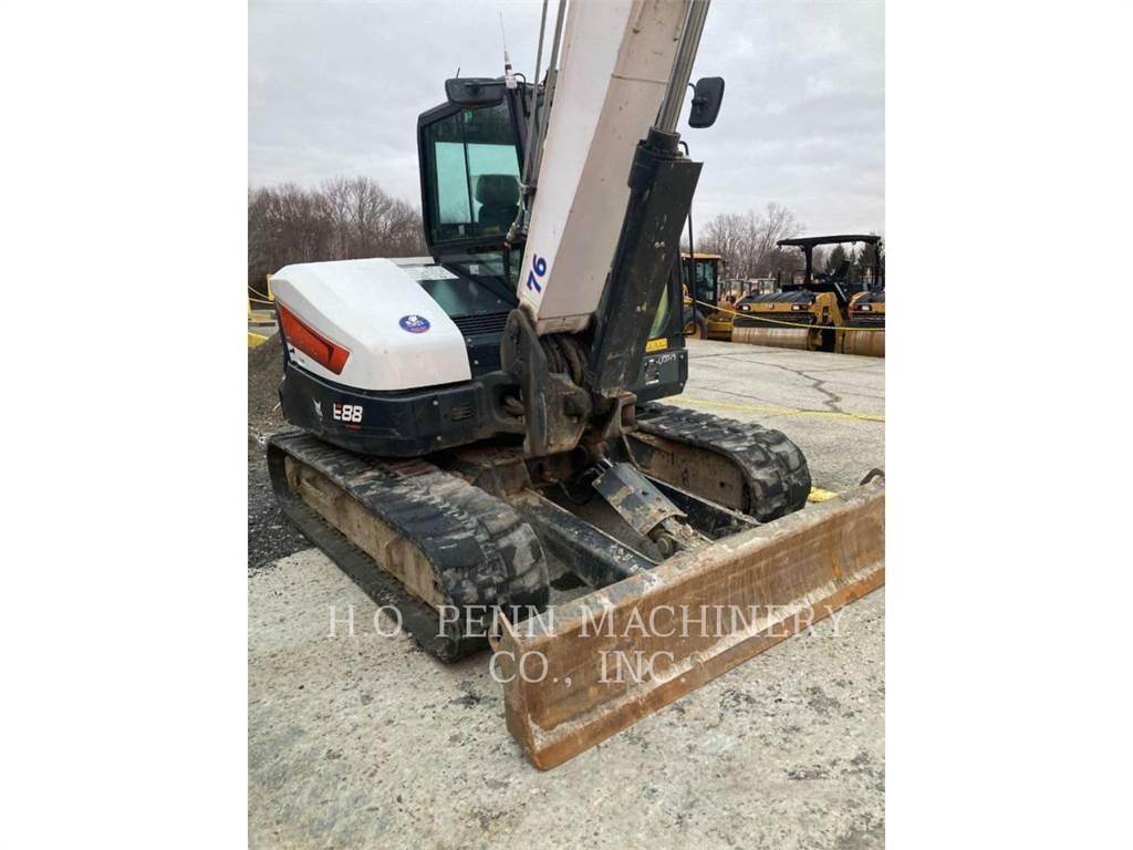 Bobcat E88 Koparki gąsienicowe