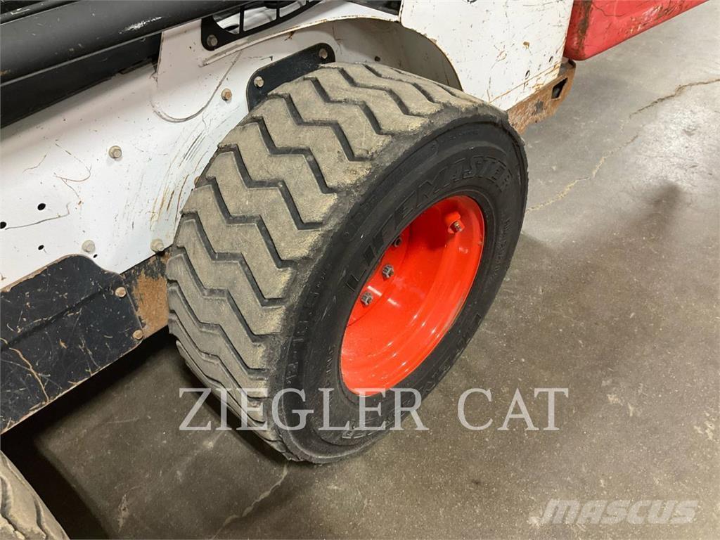 Bobcat S550_US Ładowarki burtowe