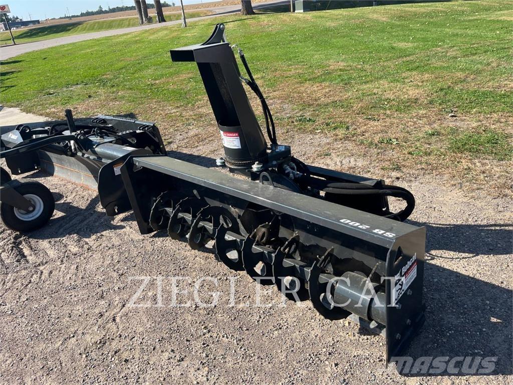 Bobcat SB200 Ładowarki burtowe