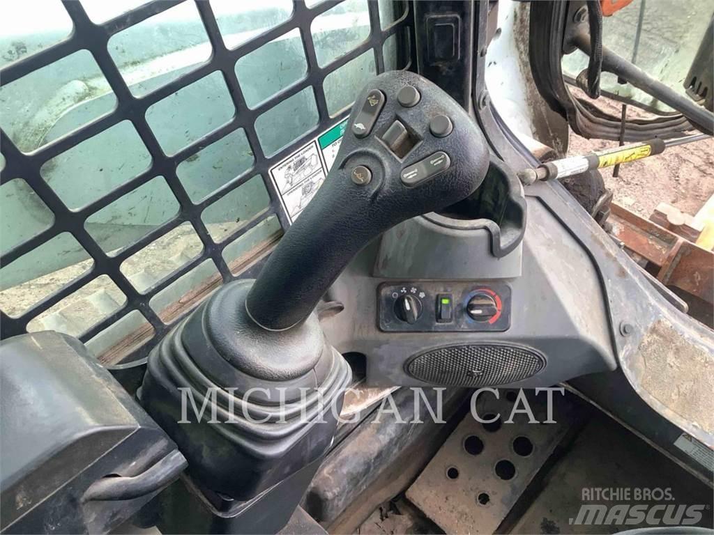 Bobcat T770 Ładowarki burtowe