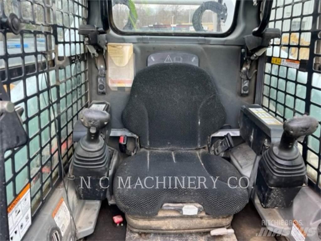 Bobcat T870 Ładowarki burtowe