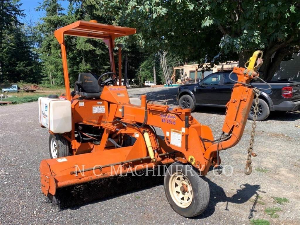 Broce BB250B Zamiatarki - Zgarniarki - Odśnieżarki