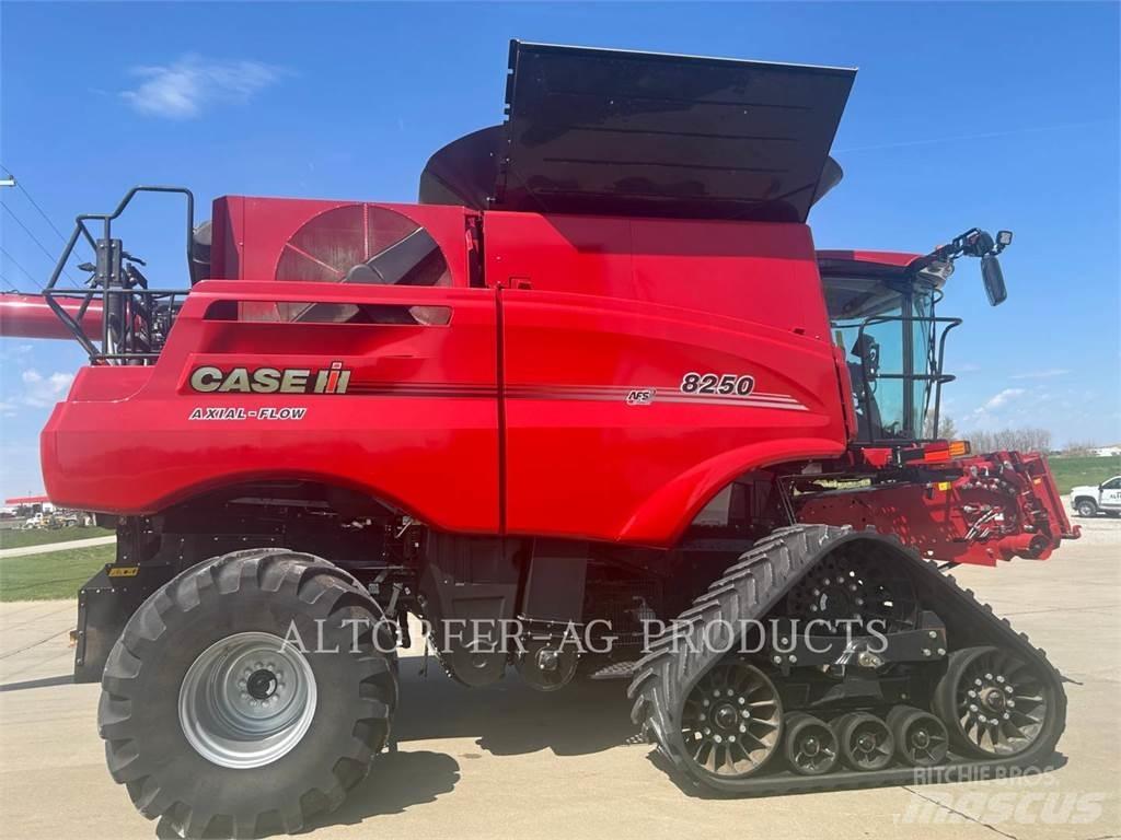 Case IH 8250 Kombajny zbożowe