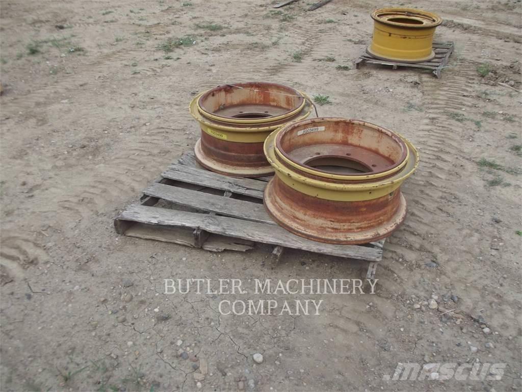 CAT 10.00X24 RIMS (2) Opony, koła i felgi