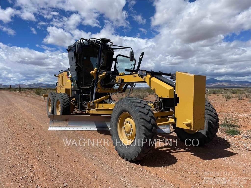 CAT 120 Równiarki