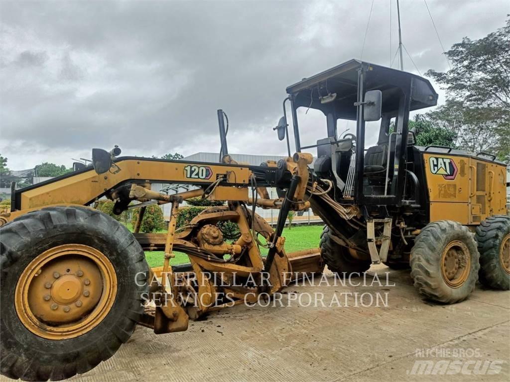 CAT 120-14 Równiarki
