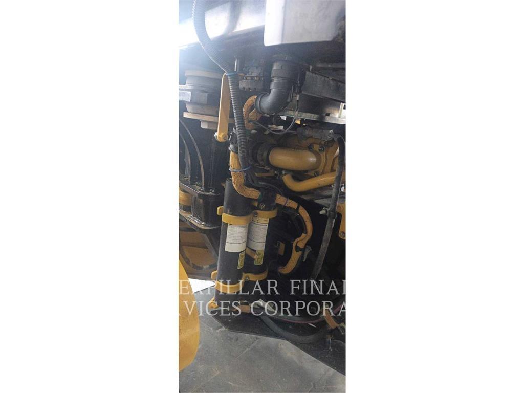 CAT 120-14 Równiarki