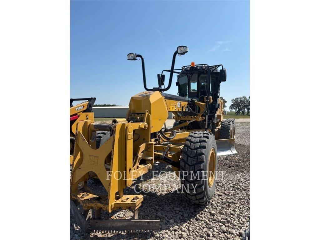 CAT 120-14AWJ Równiarki