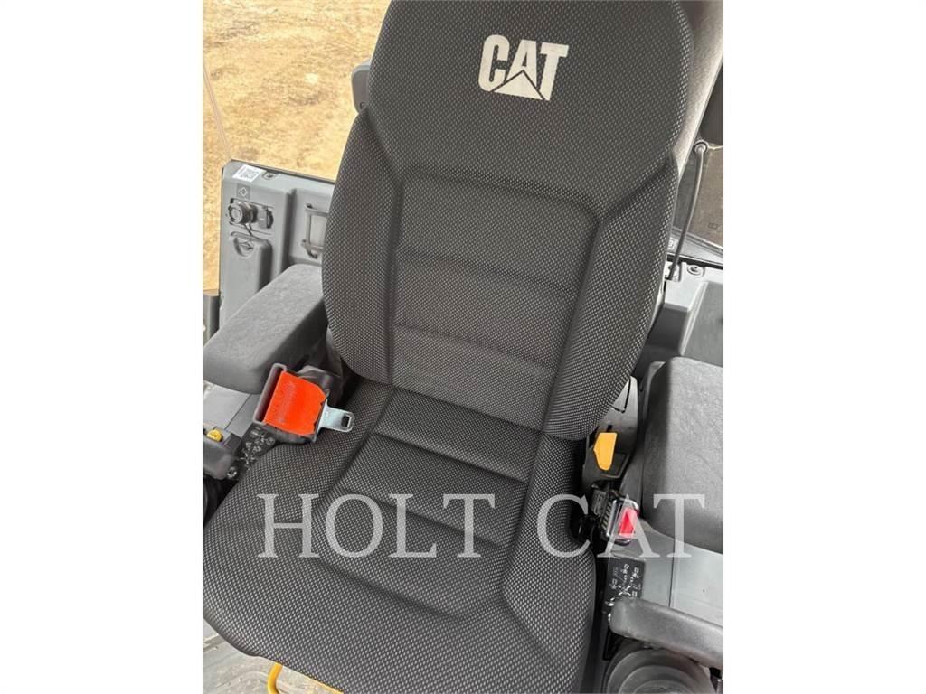CAT 120 JOY Równiarki
