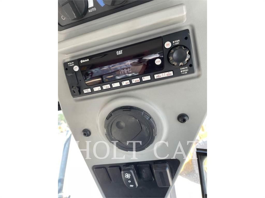 CAT 120 JOY3 Równiarki