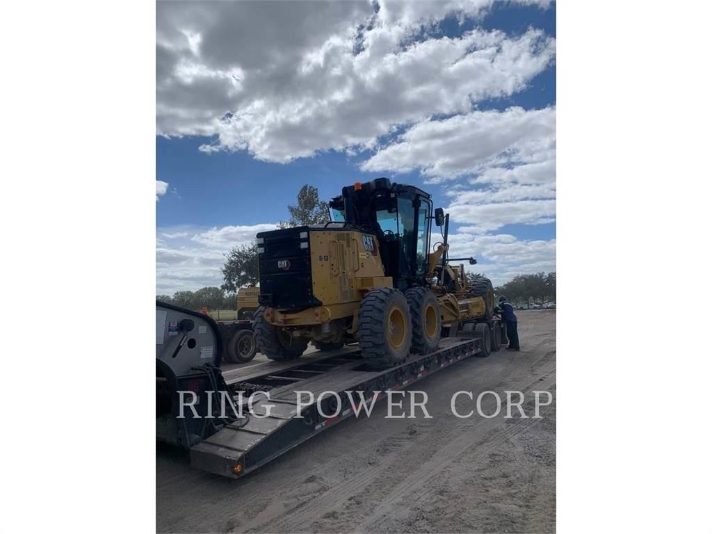 CAT 120 LVR Równiarki