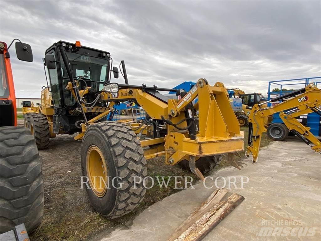 CAT 120 LVR Równiarki