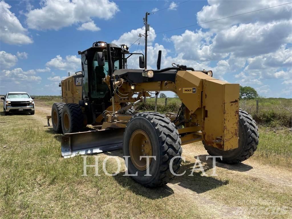 CAT 120M2 Równiarki