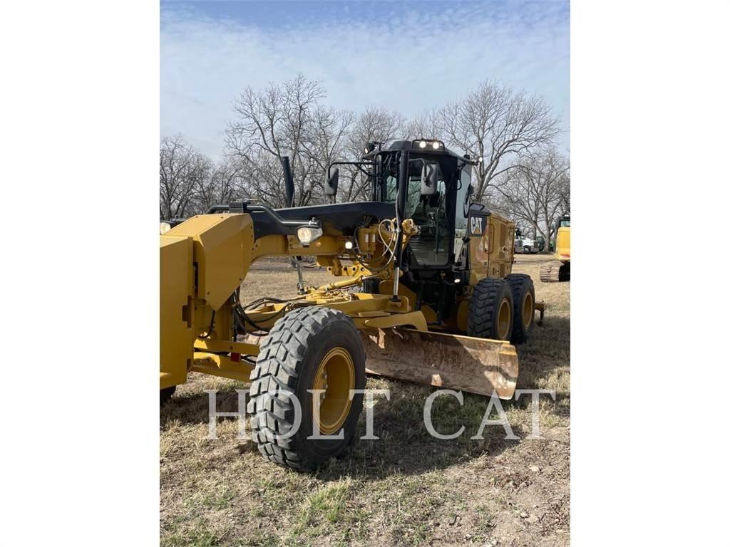 CAT 120M2 Równiarki