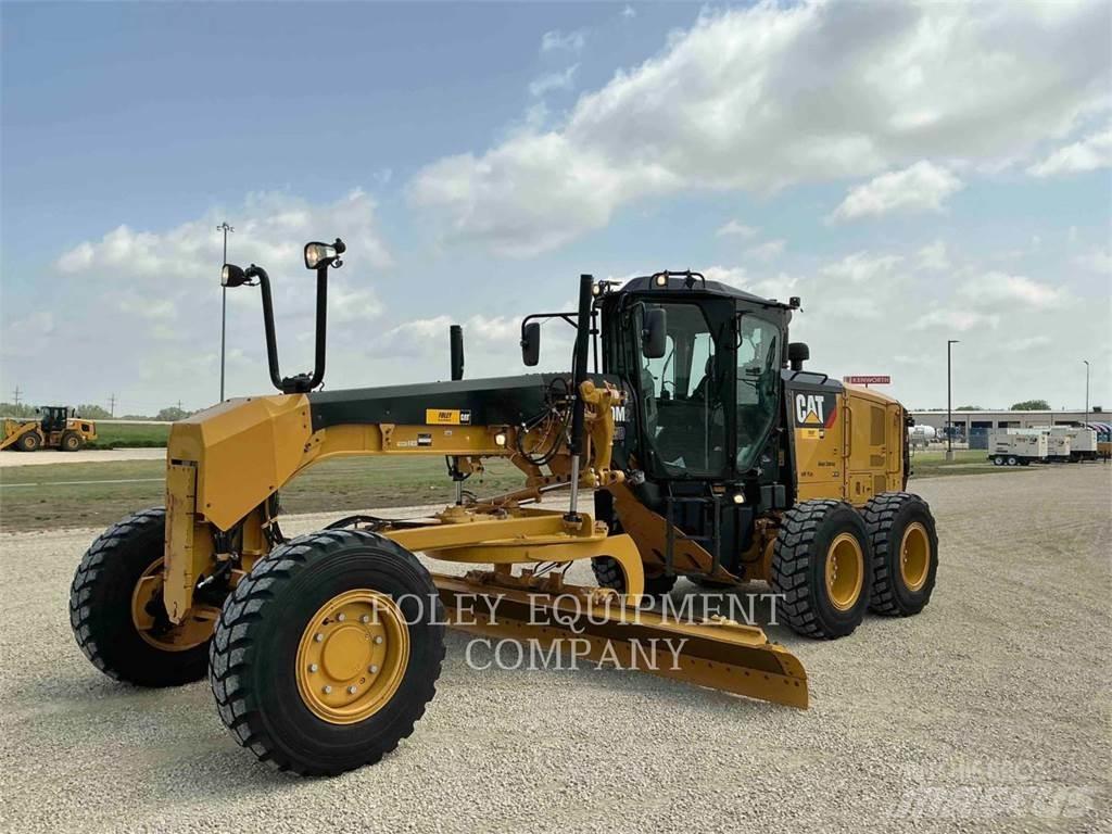 CAT 120M2AWD Równiarki