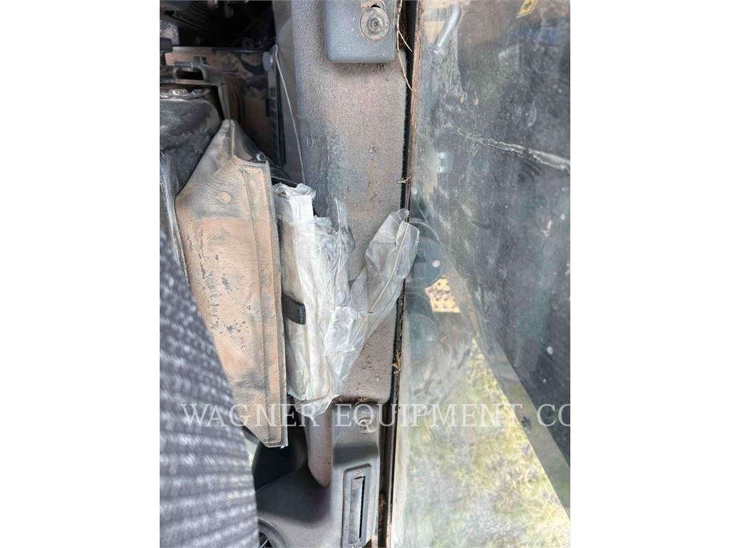 CAT 120M2AWD Równiarki