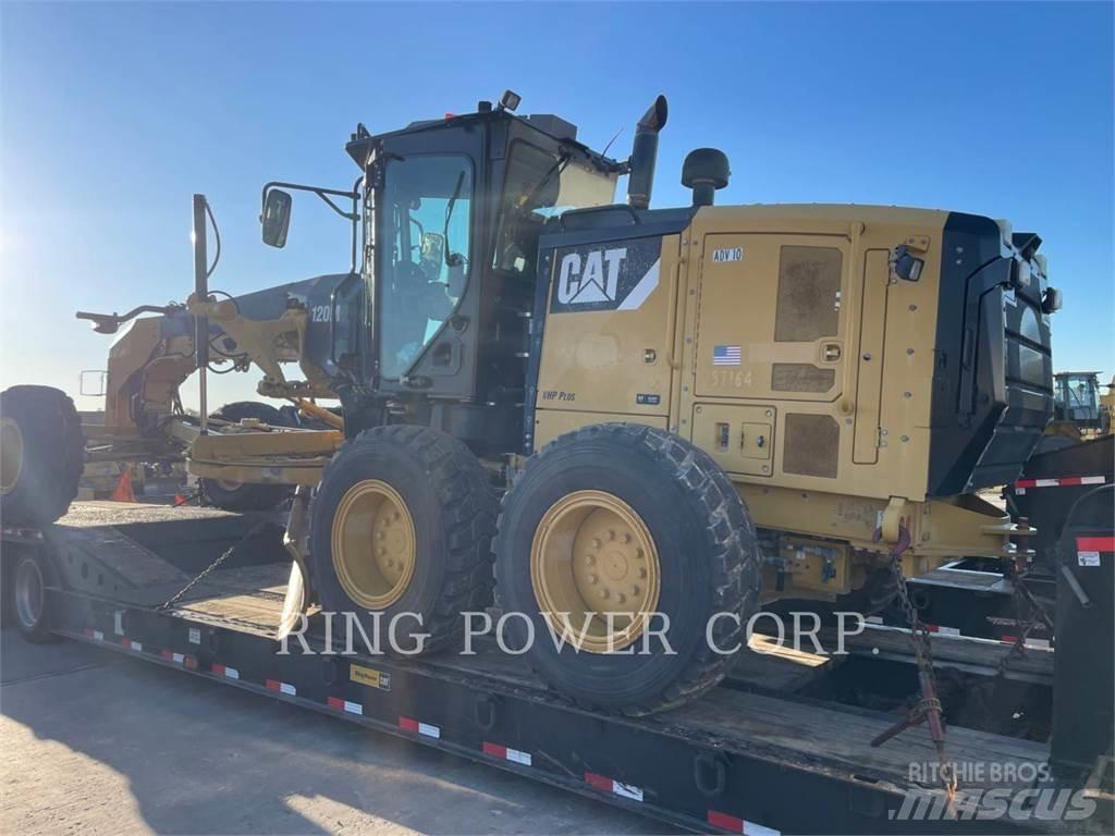 CAT 120M2T4 Równiarki