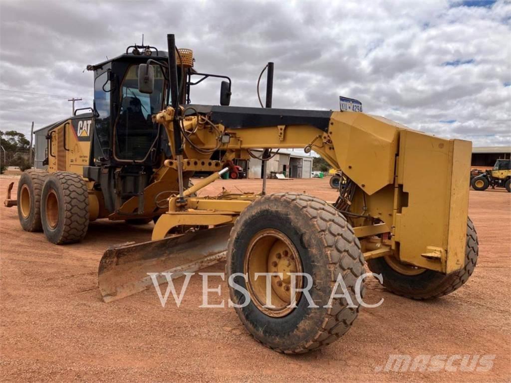 CAT 12M Równiarki