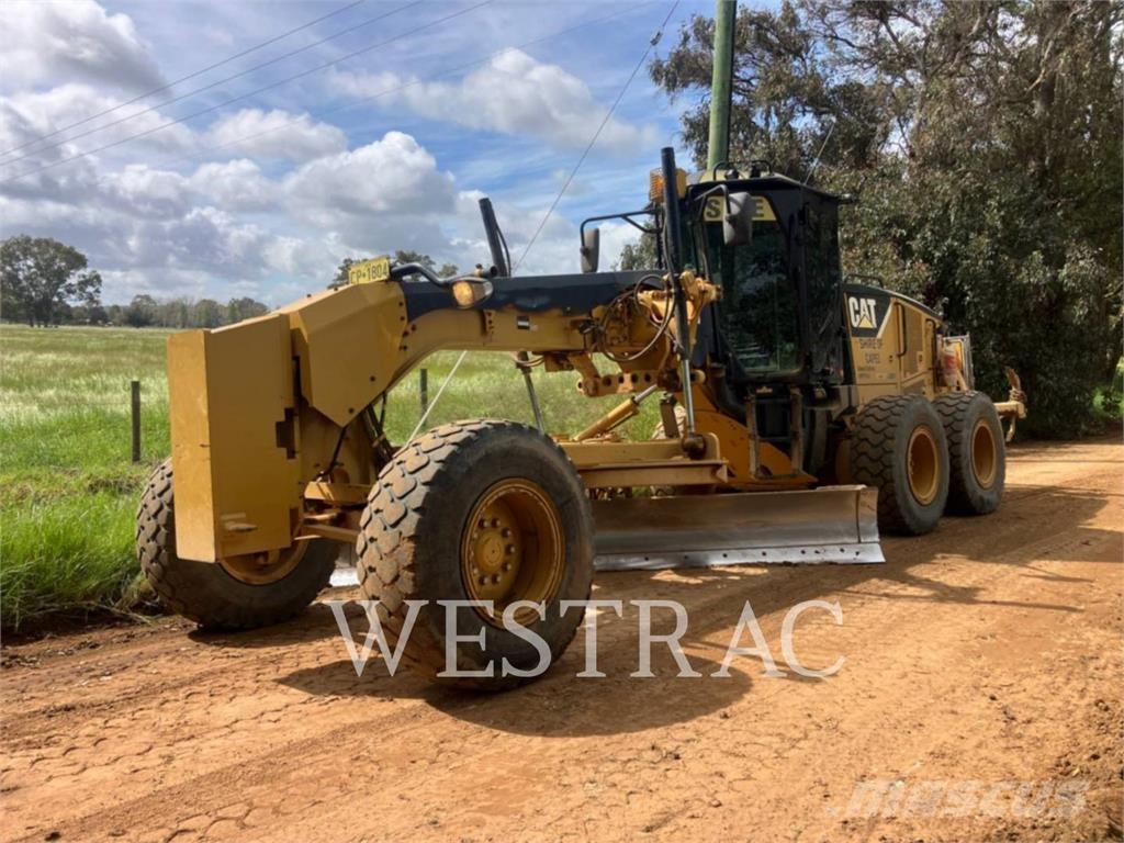 CAT 12M Równiarki