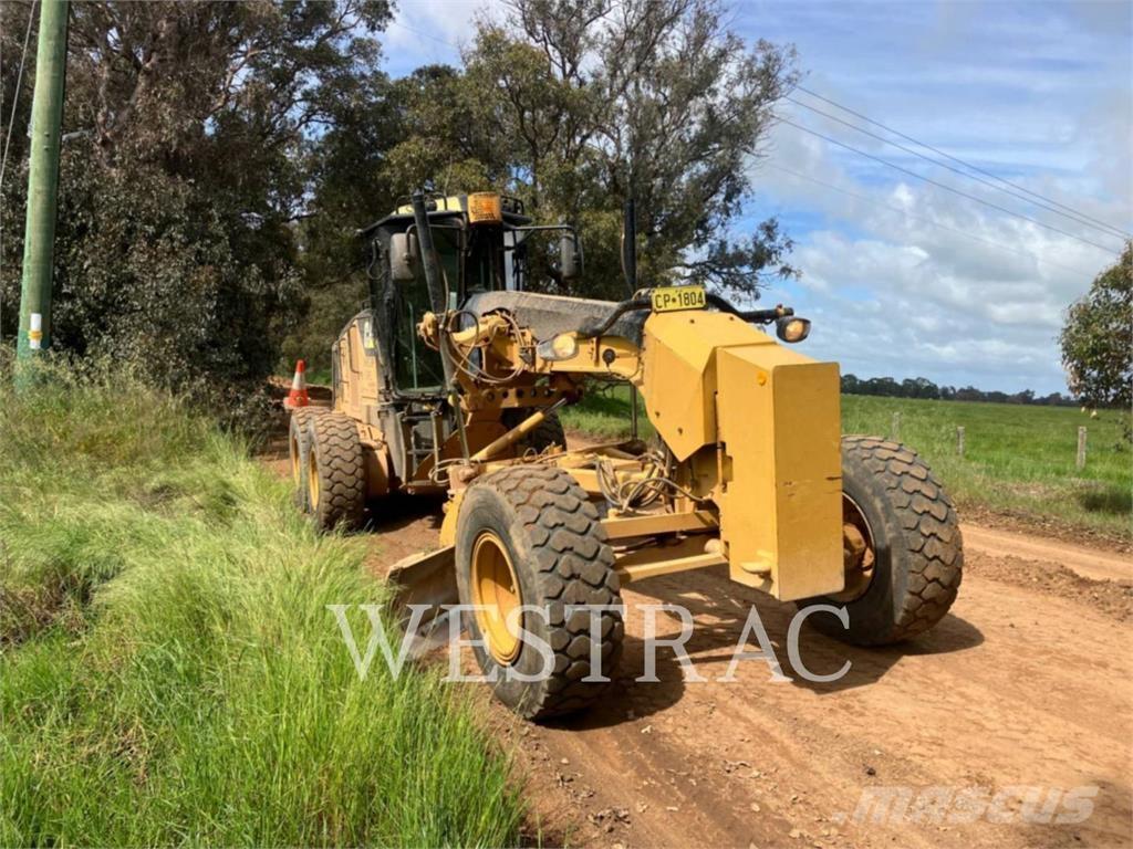 CAT 12M Równiarki