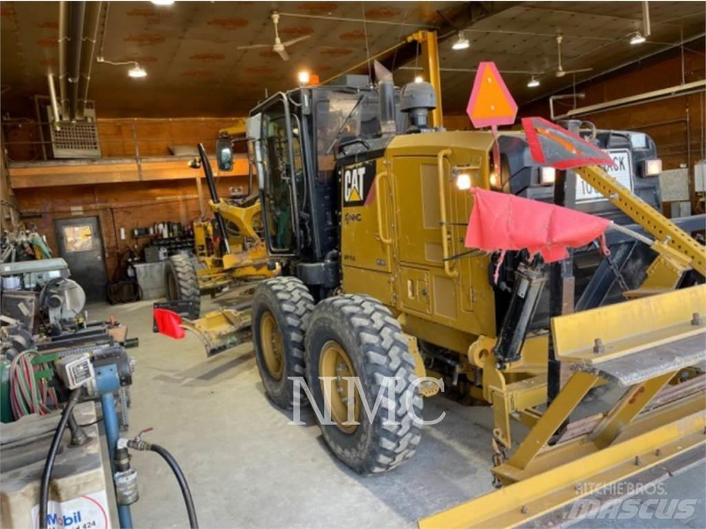 CAT 12M2 Równiarki