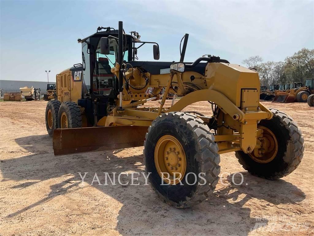 CAT 12M3 Równiarki