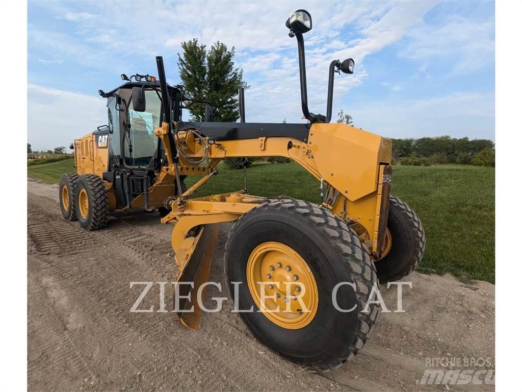 CAT 12M3 Równiarki