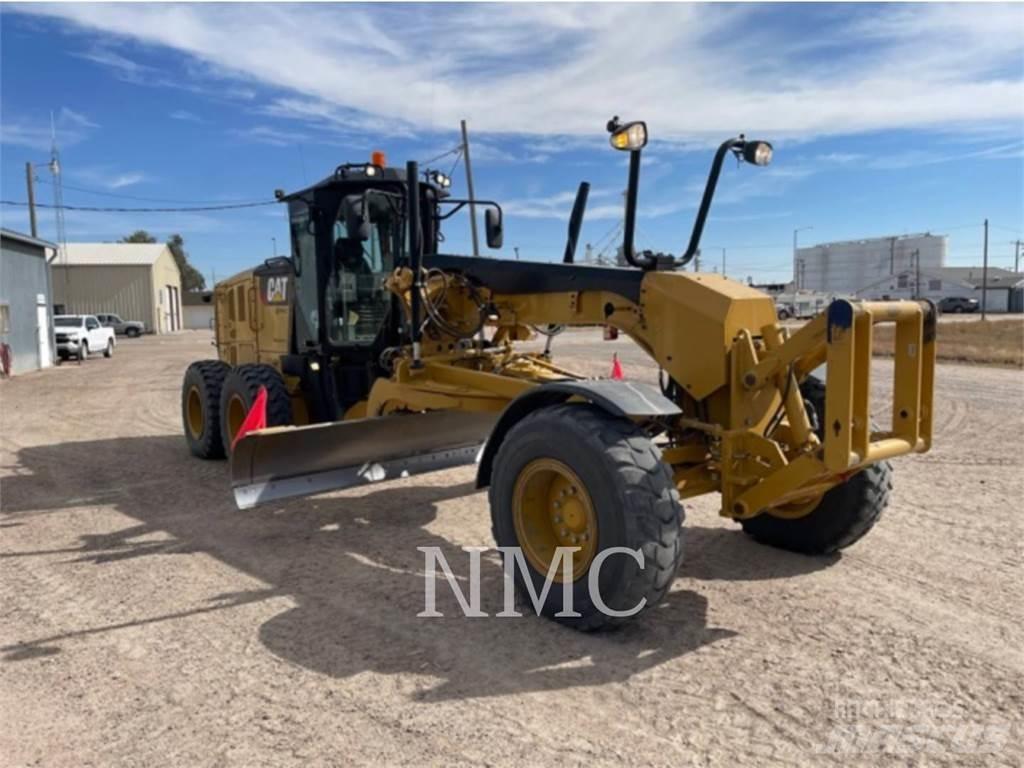 CAT 12M3 Równiarki
