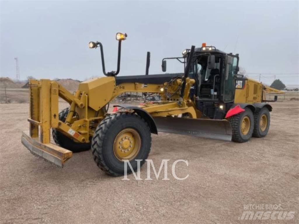 CAT 12M3 Równiarki