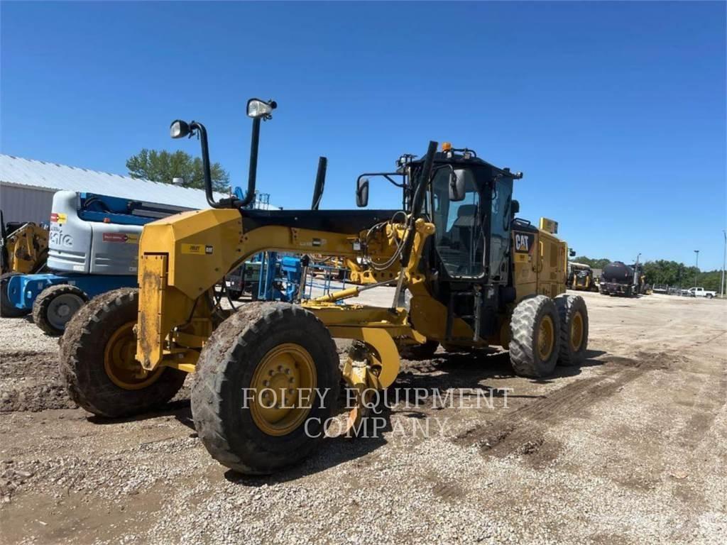 CAT 12M3 Równiarki