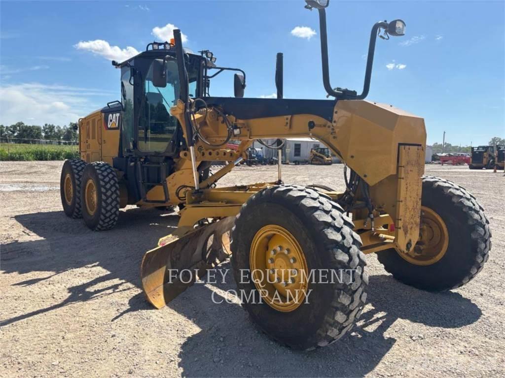 CAT 12M3 Równiarki