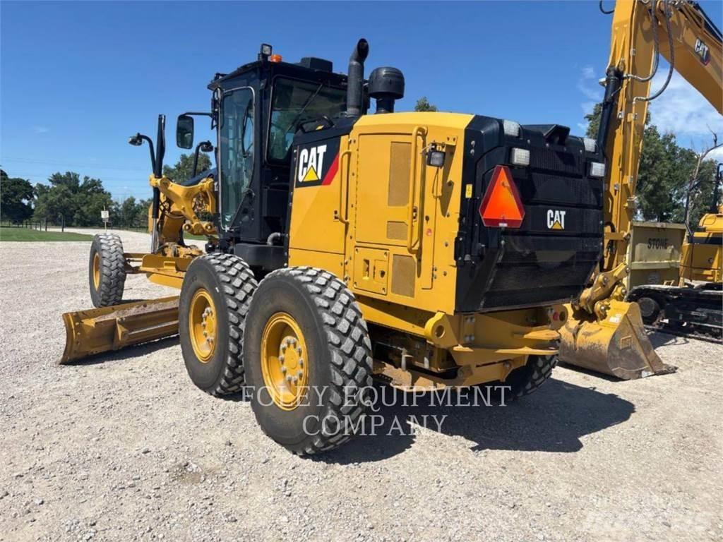 CAT 12M3 Równiarki