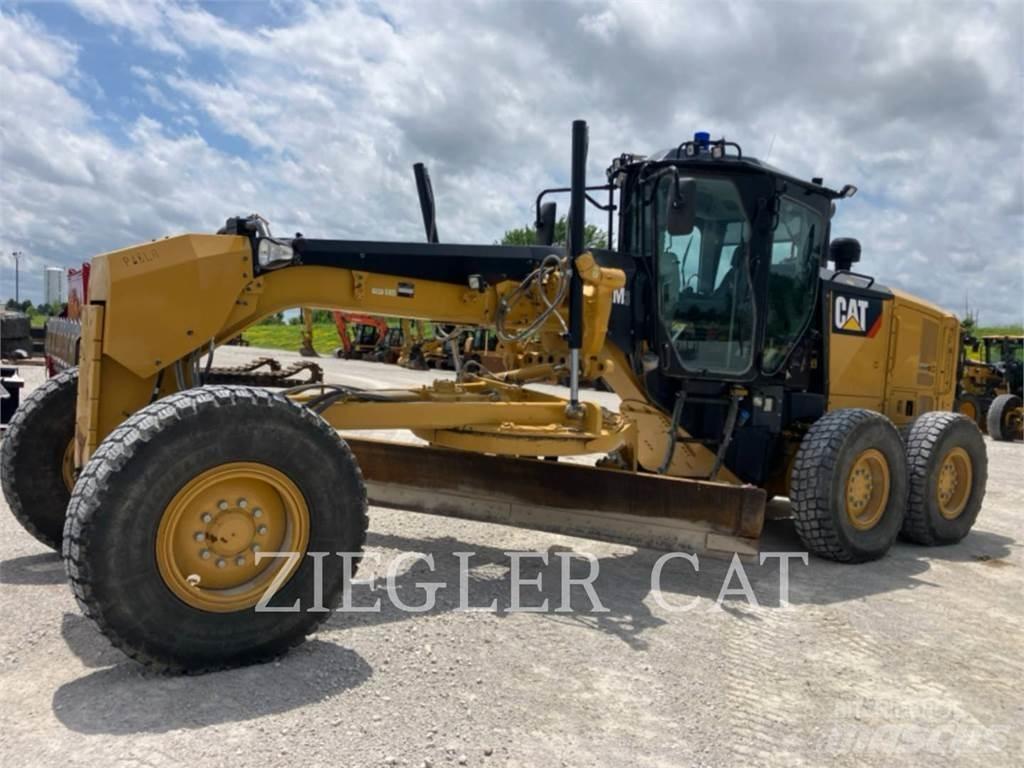 CAT 12M3 Równiarki