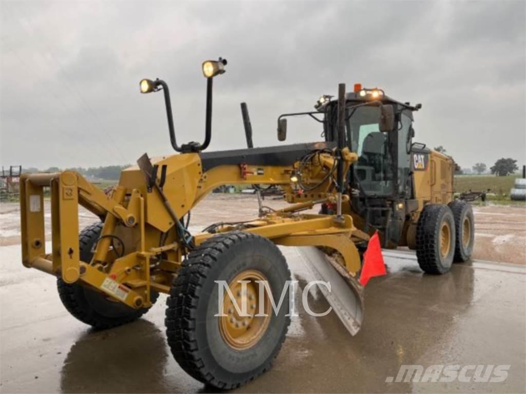 CAT 12M3 Równiarki