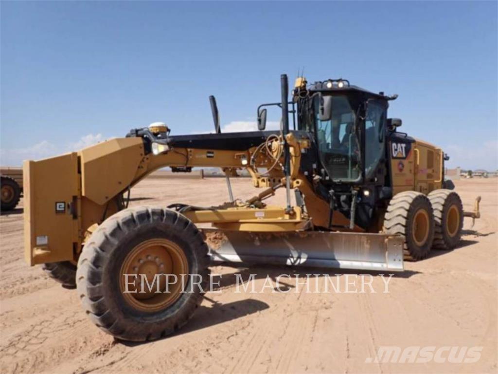 CAT 12M3 Równiarki